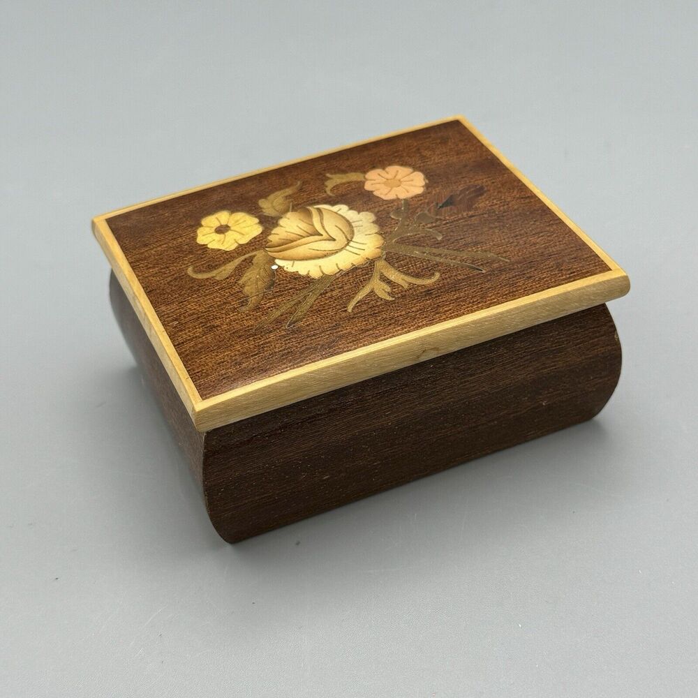 Vtg Lacquered Wood Inlay Italian Hinged Trinket Box Lined Interior Red Velvet 3"
